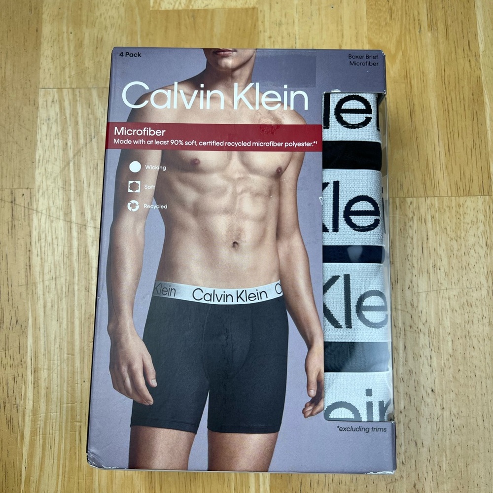 Calvin Klein Microfiber Boxer Brief 4 pack Size M ( 32-34) Polyester